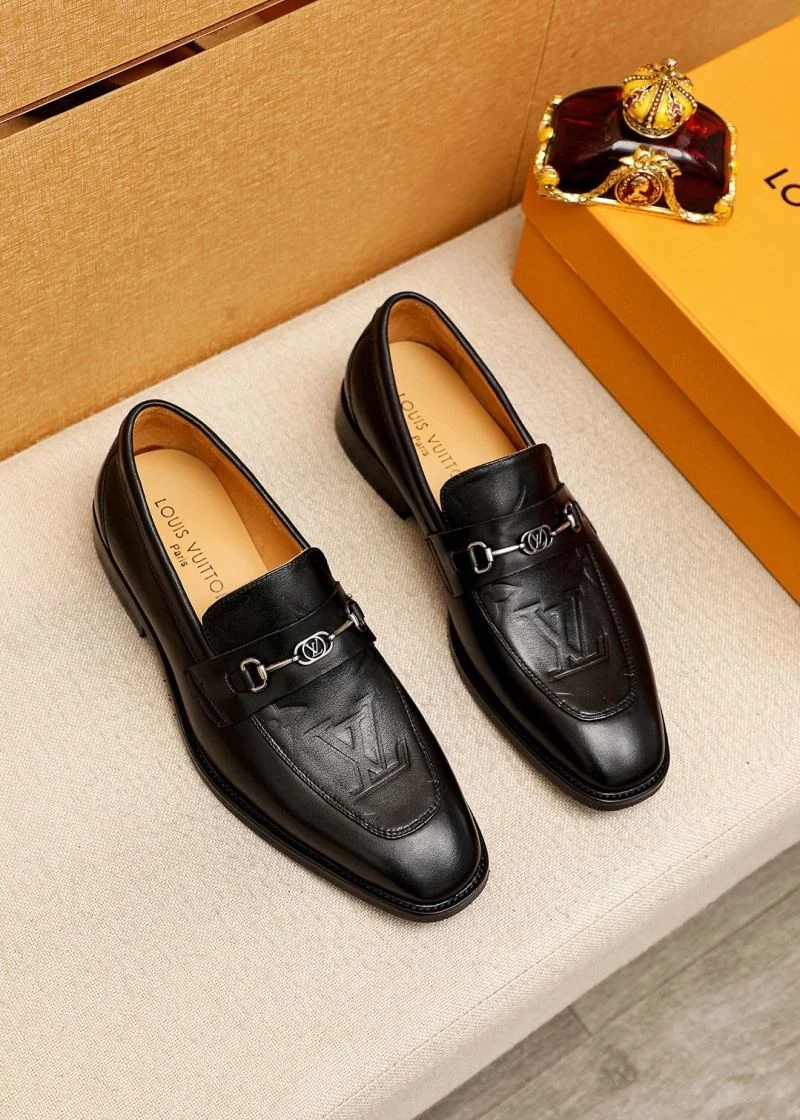 Unisex Louis Vuitton Business Shoes 30858