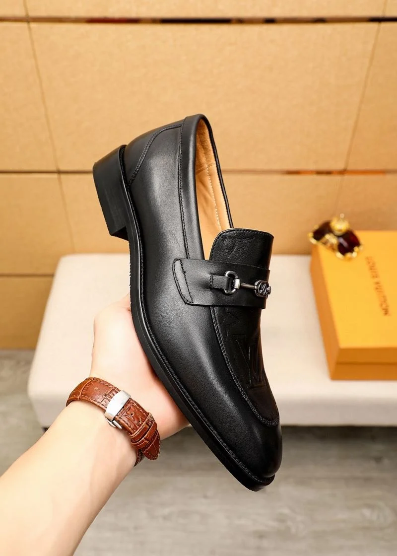 Unisex Louis Vuitton Business Shoes 30858