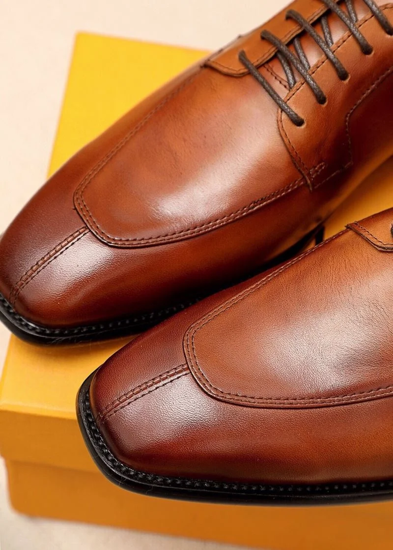Louis Vuitton Business Shoes ModernLook 30839