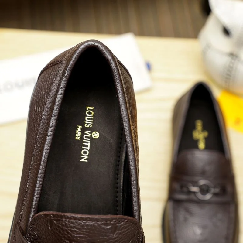 Louis Vuitton Business Shoes TechFriendly 30833