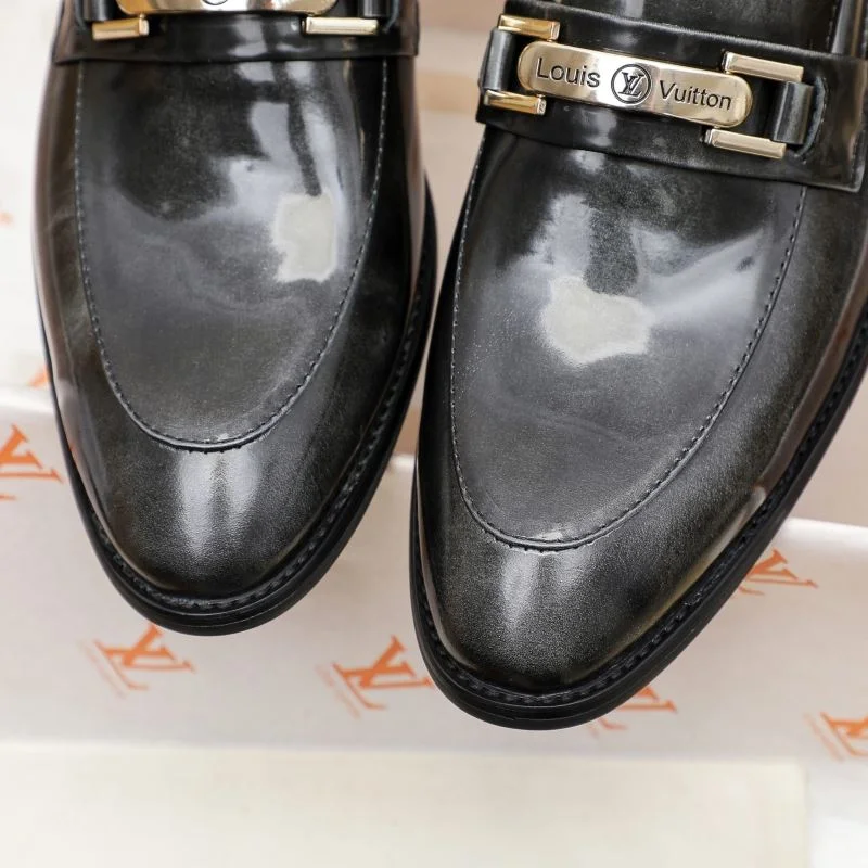 EasyMatch Louis Vuitton Business Shoes 30823