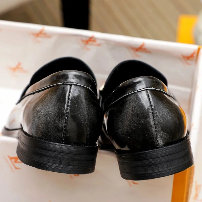 EasyMatch Louis Vuitton Business Shoes 30823