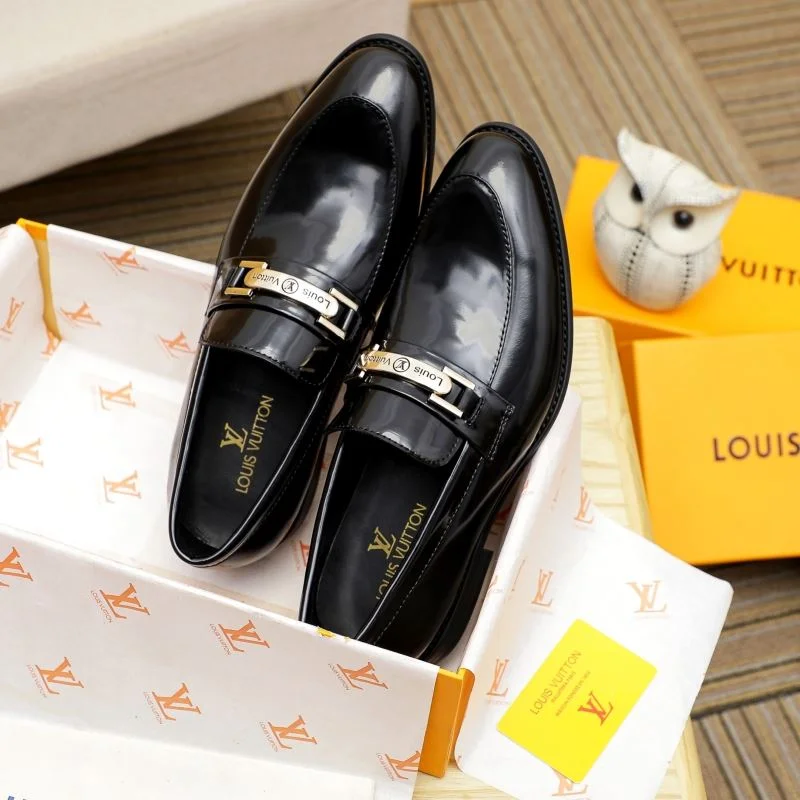 Original Louis Vuitton Business Shoes 30821