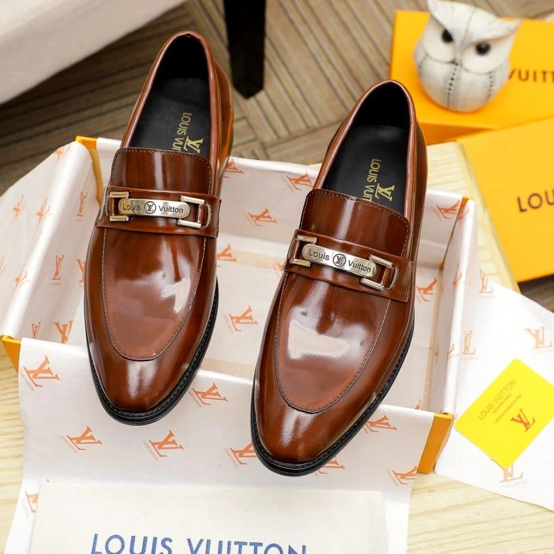Louis Vuitton Business Shoes Snug 30818