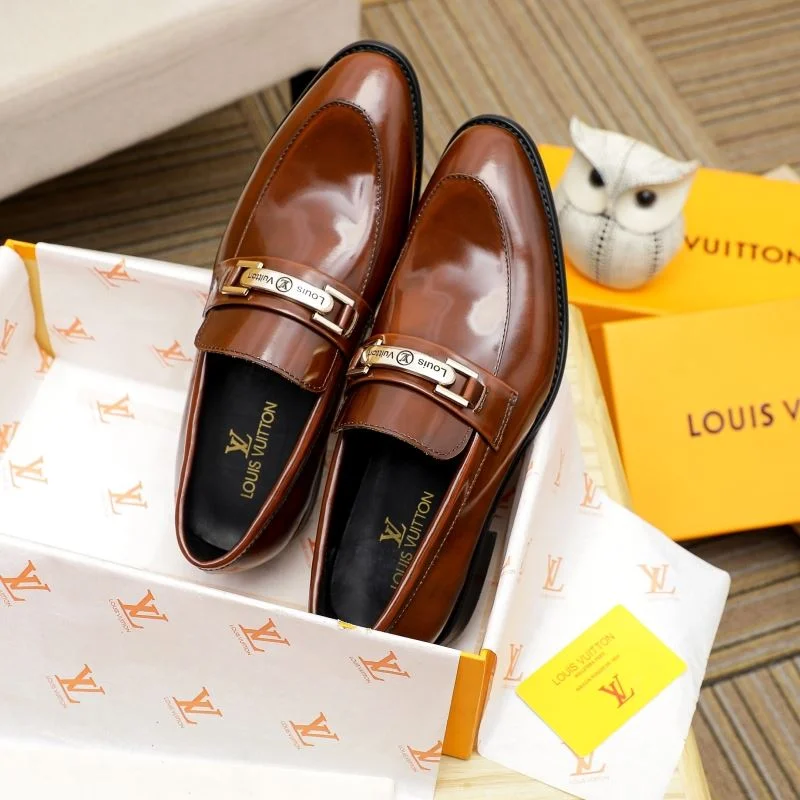 Louis Vuitton Business Shoes Snug 30818