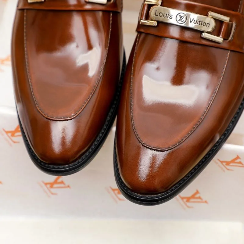 Louis Vuitton Business Shoes Snug 30818