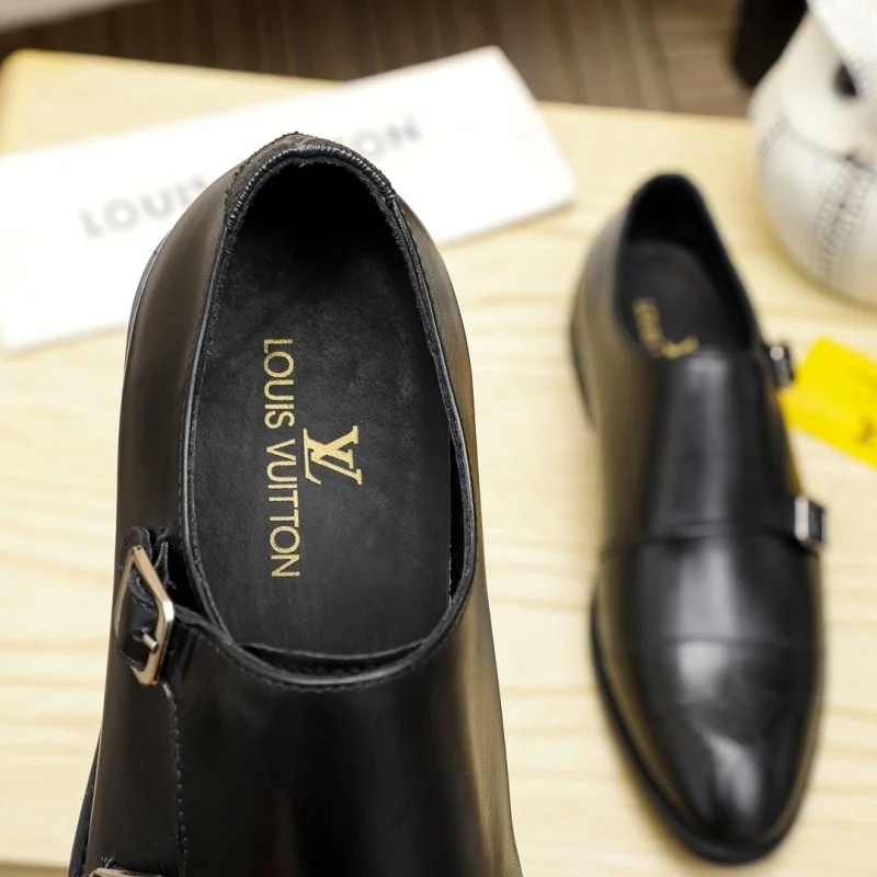 UrbanChic Louis Vuitton Business Shoes 30817