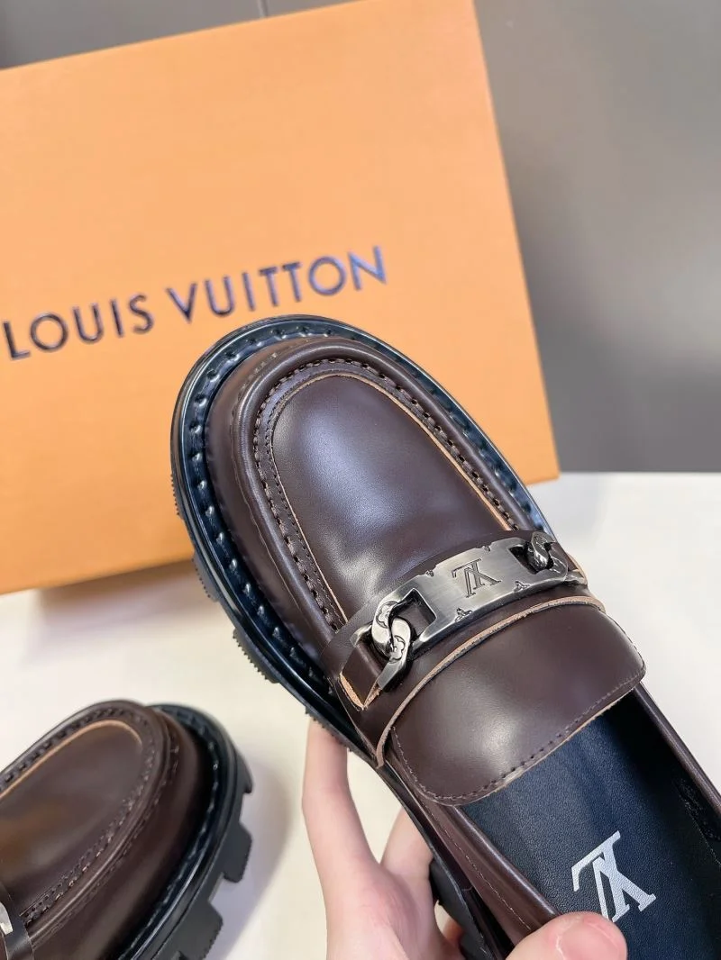 Louis Vuitton Business Shoes Chic 31654