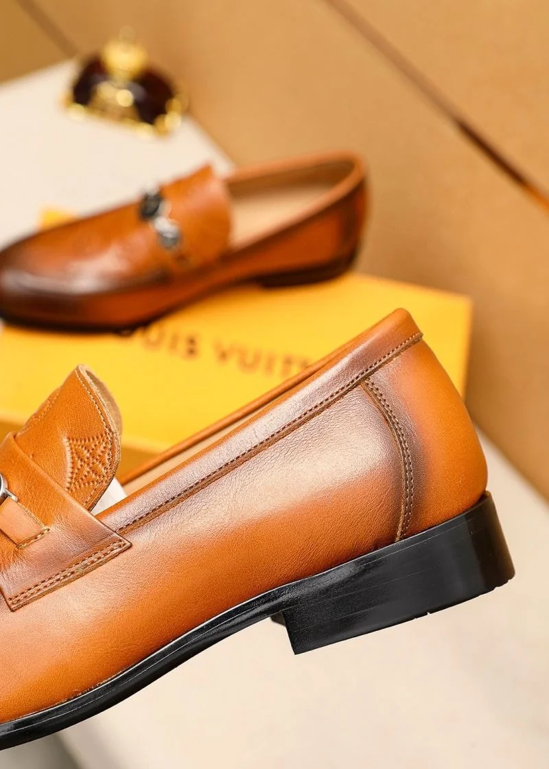 MoistureWicking Louis Vuitton Business Shoes 33233