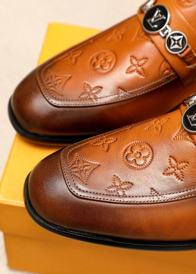 MoistureWicking Louis Vuitton Business Shoes 33233