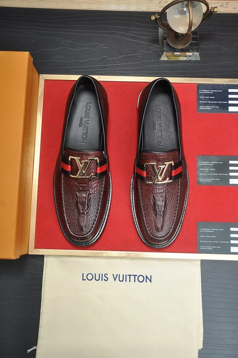 Louis Vuitton Business Shoes Bright 33227