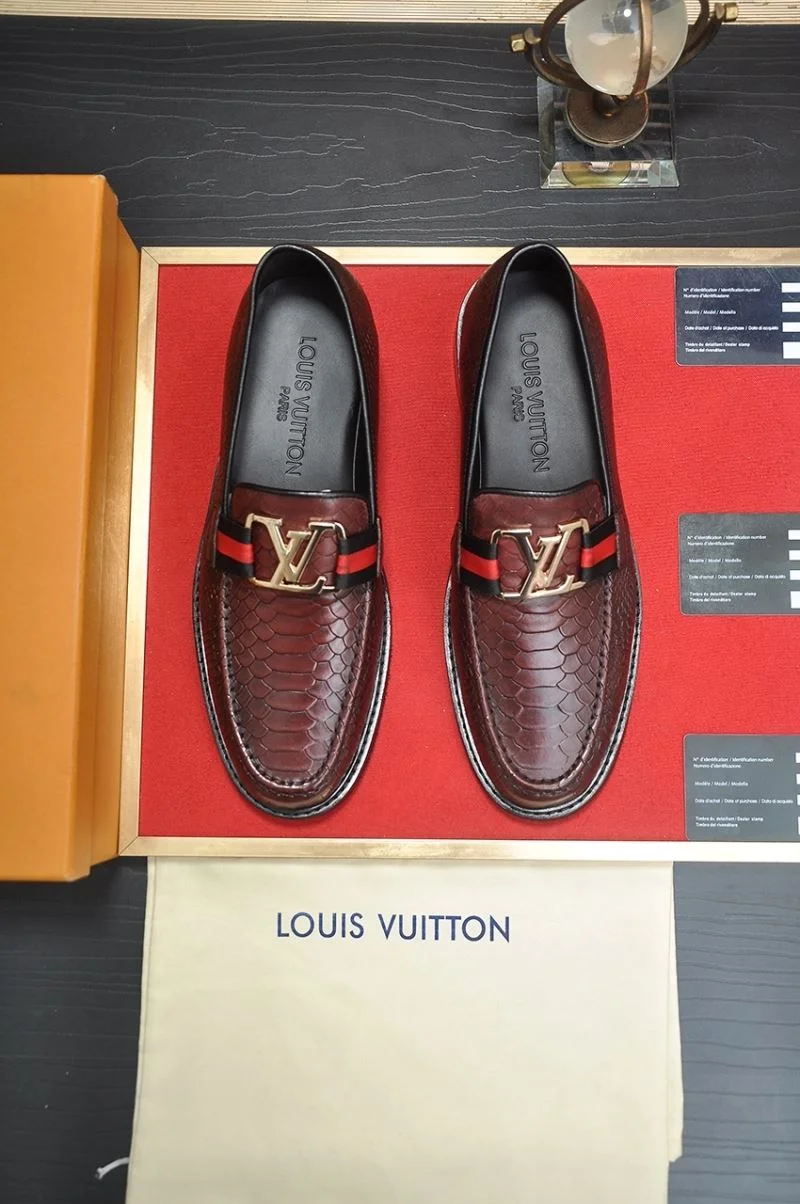 Louis Vuitton Business Shoes FreshLook 33216
