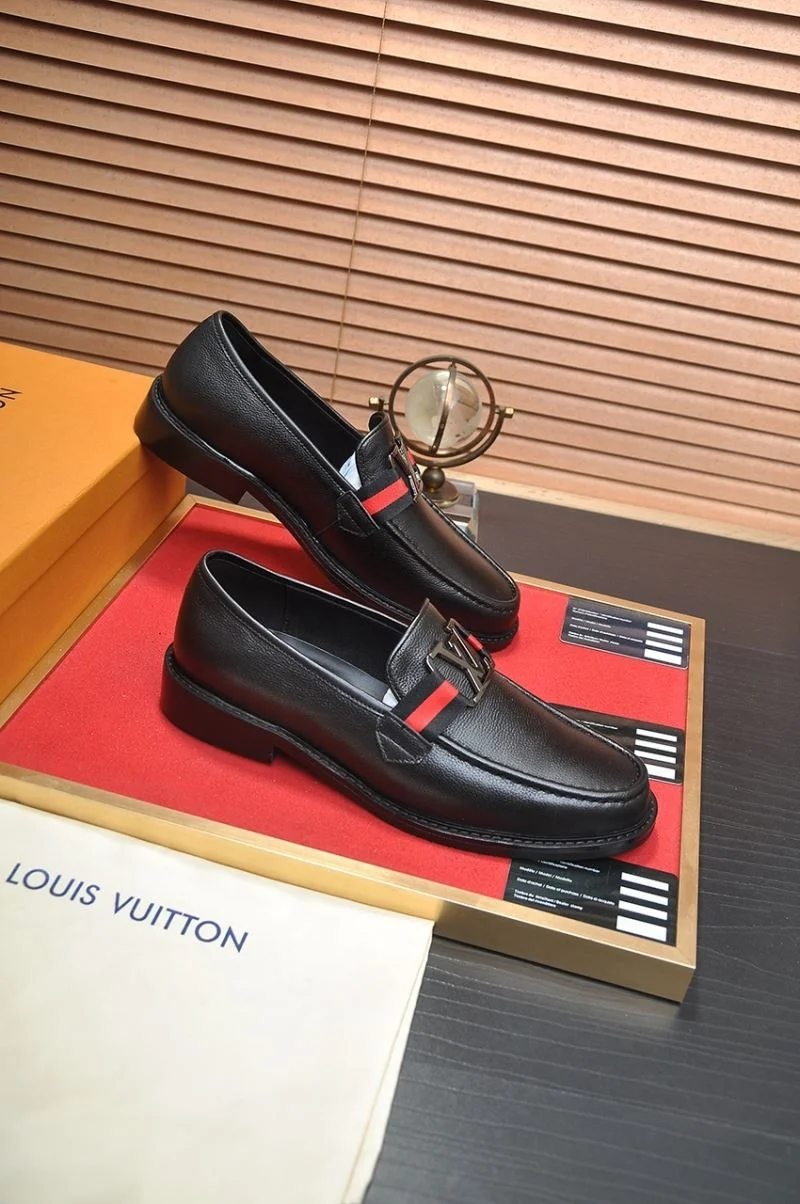 WellDesigned Louis Vuitton Business Shoes 33210