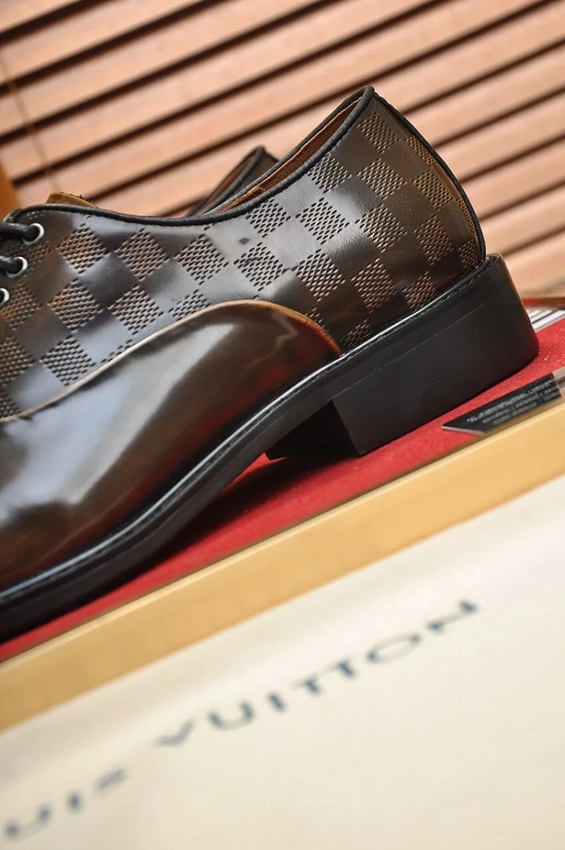Sporty Louis Vuitton Business Shoes 33215