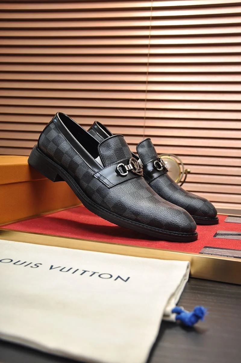 Louis Vuitton Business Shoes EasyCare 33228