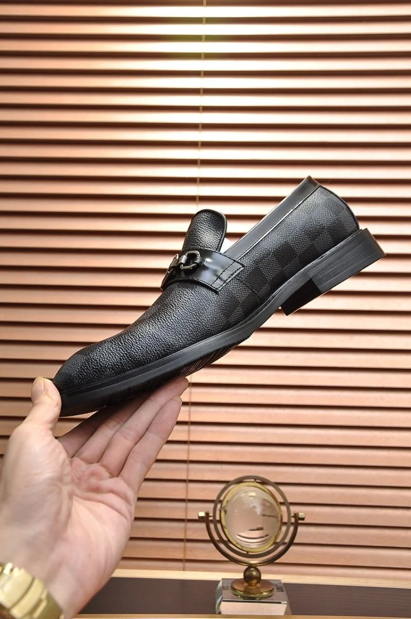 Louis Vuitton Business Shoes EasyCare 33228