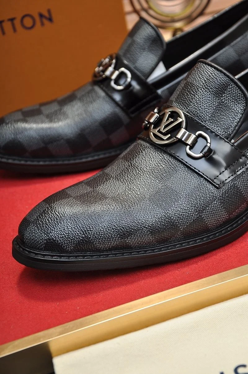 Louis Vuitton Business Shoes EasyCare 33228