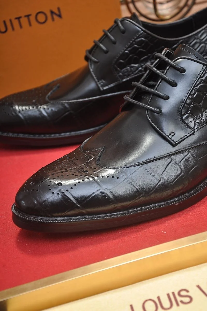 Louis Vuitton Business Shoes Compact 33209