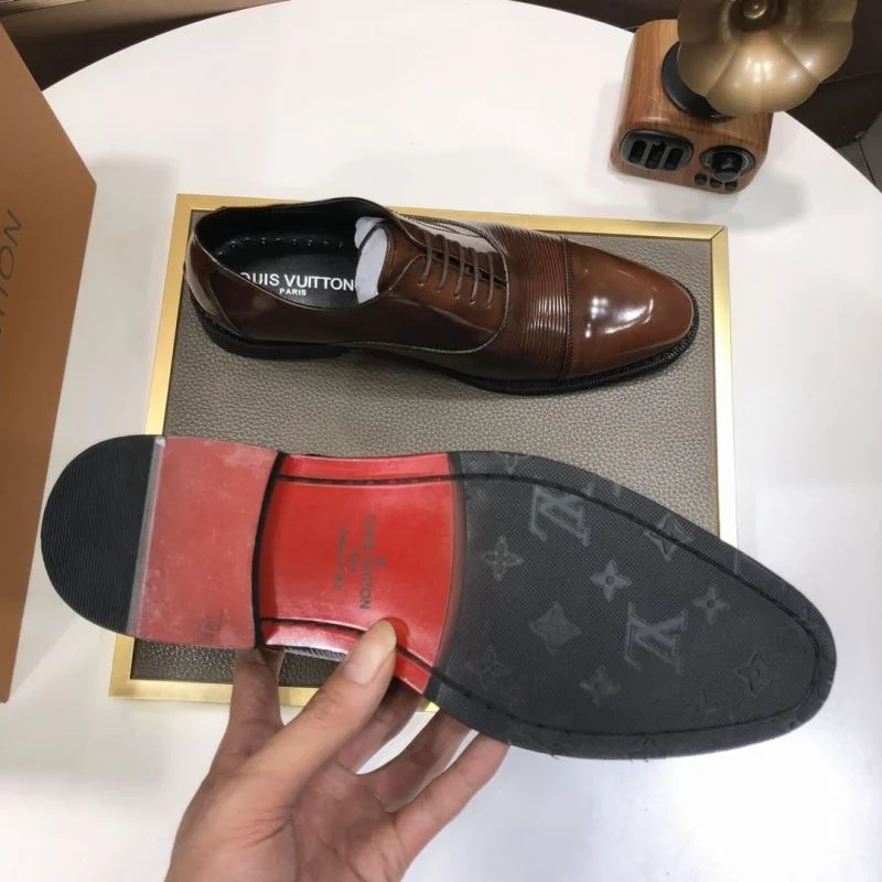 TravelReady Louis Vuitton Business Shoes 33207