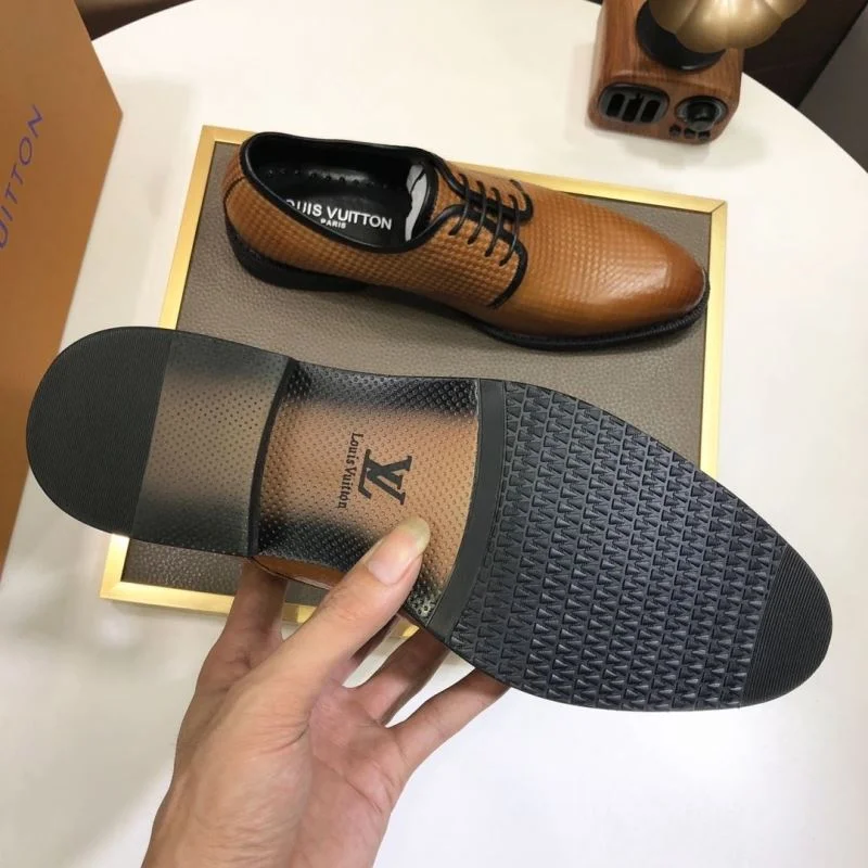 MoistureWicking Louis Vuitton Business Shoes 33201