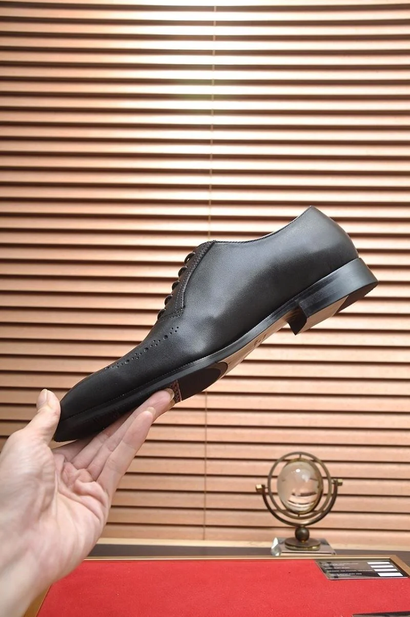 Stretchable Louis Vuitton Business Shoes 33185