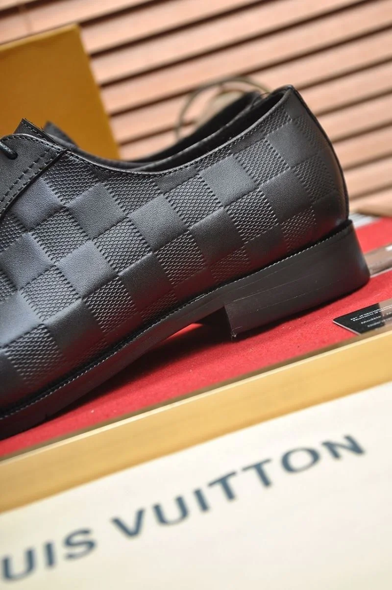Versatile Louis Vuitton Business Shoes 33173
