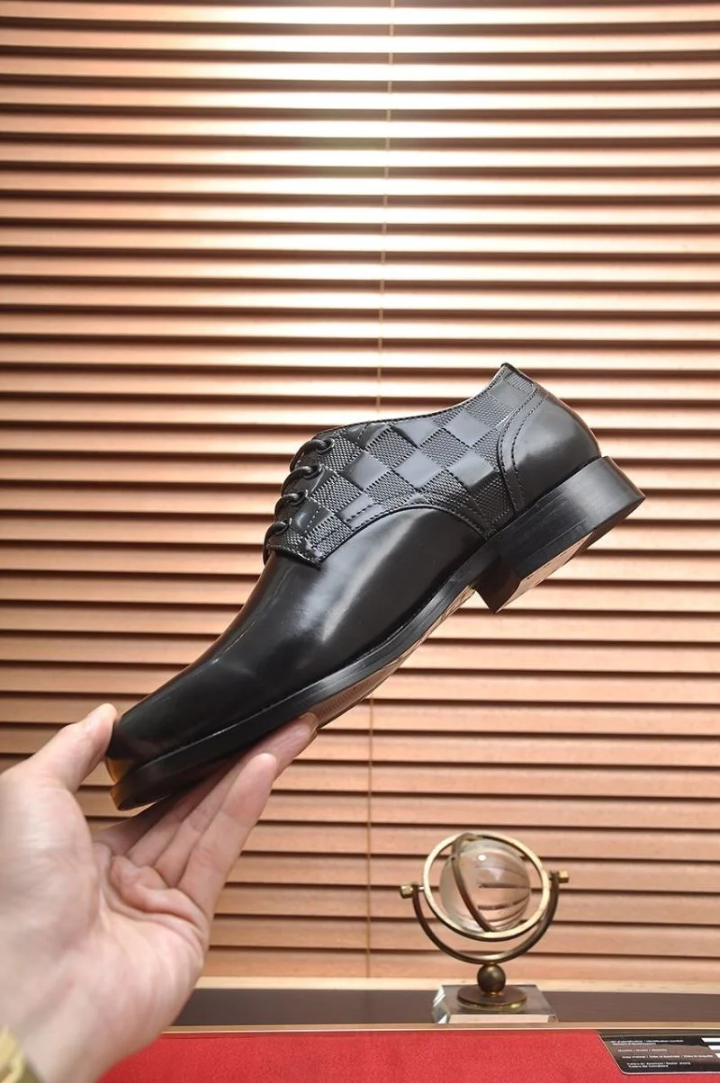 TechFriendly Louis Vuitton Business Shoes 33188