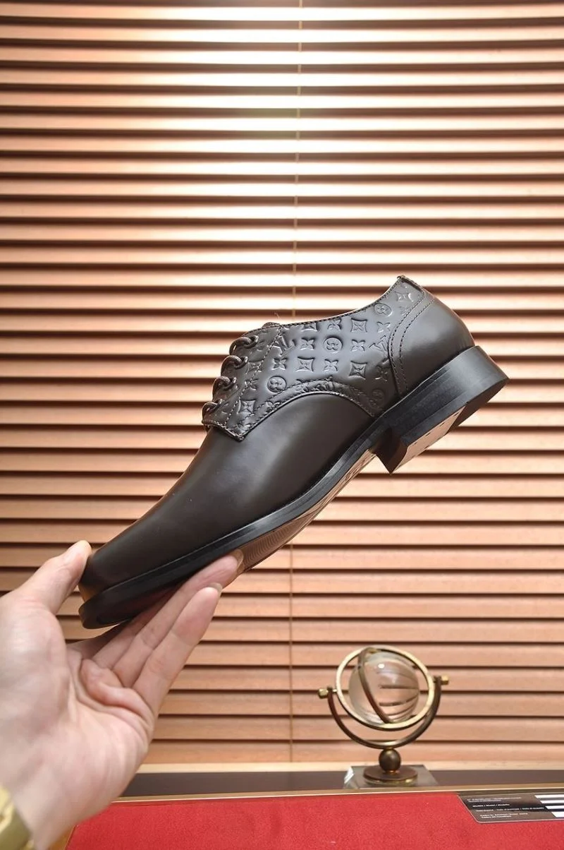 EasyMatch Louis Vuitton Business Shoes 33182