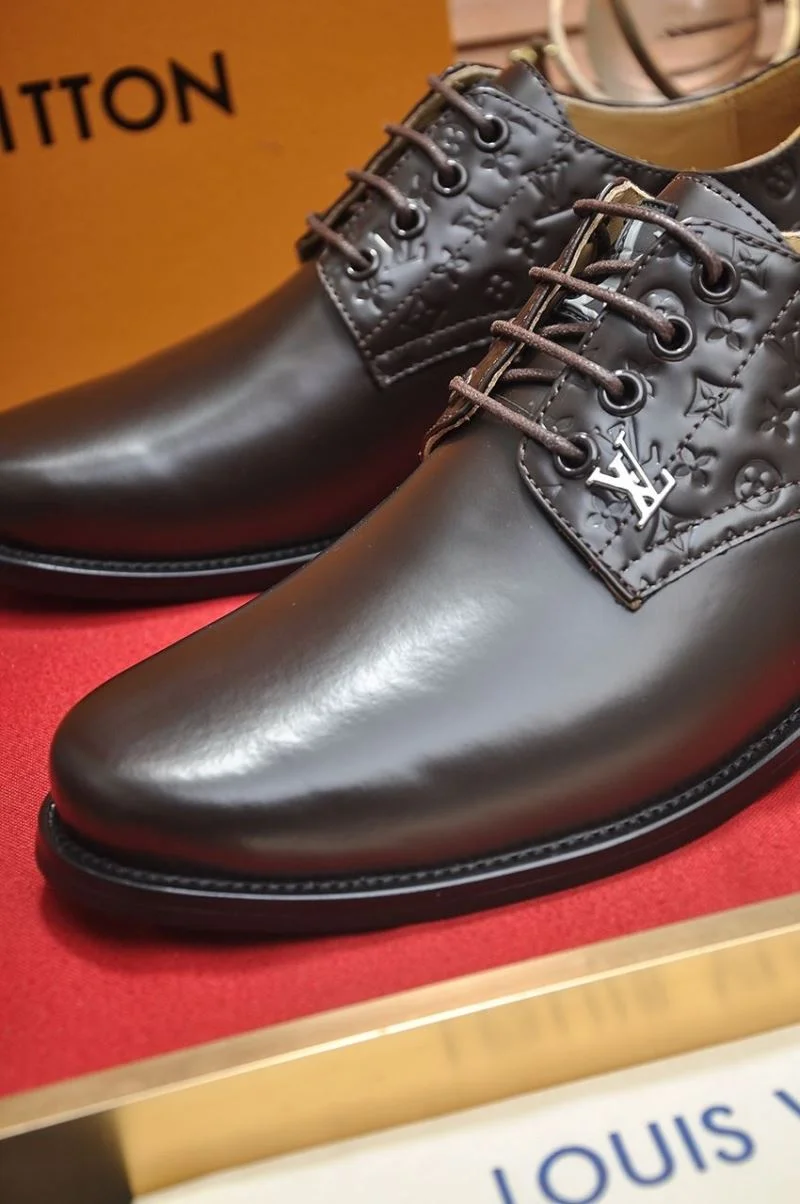 EasyMatch Louis Vuitton Business Shoes 33182