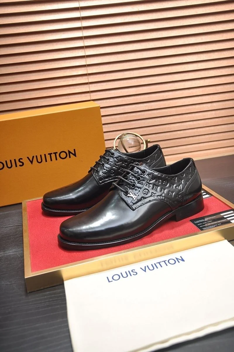 EyeCatching Louis Vuitton Business Shoes 33167