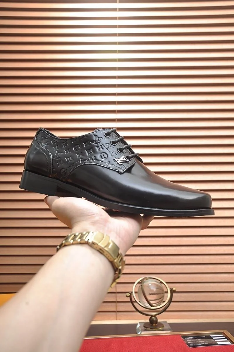 EyeCatching Louis Vuitton Business Shoes 33167