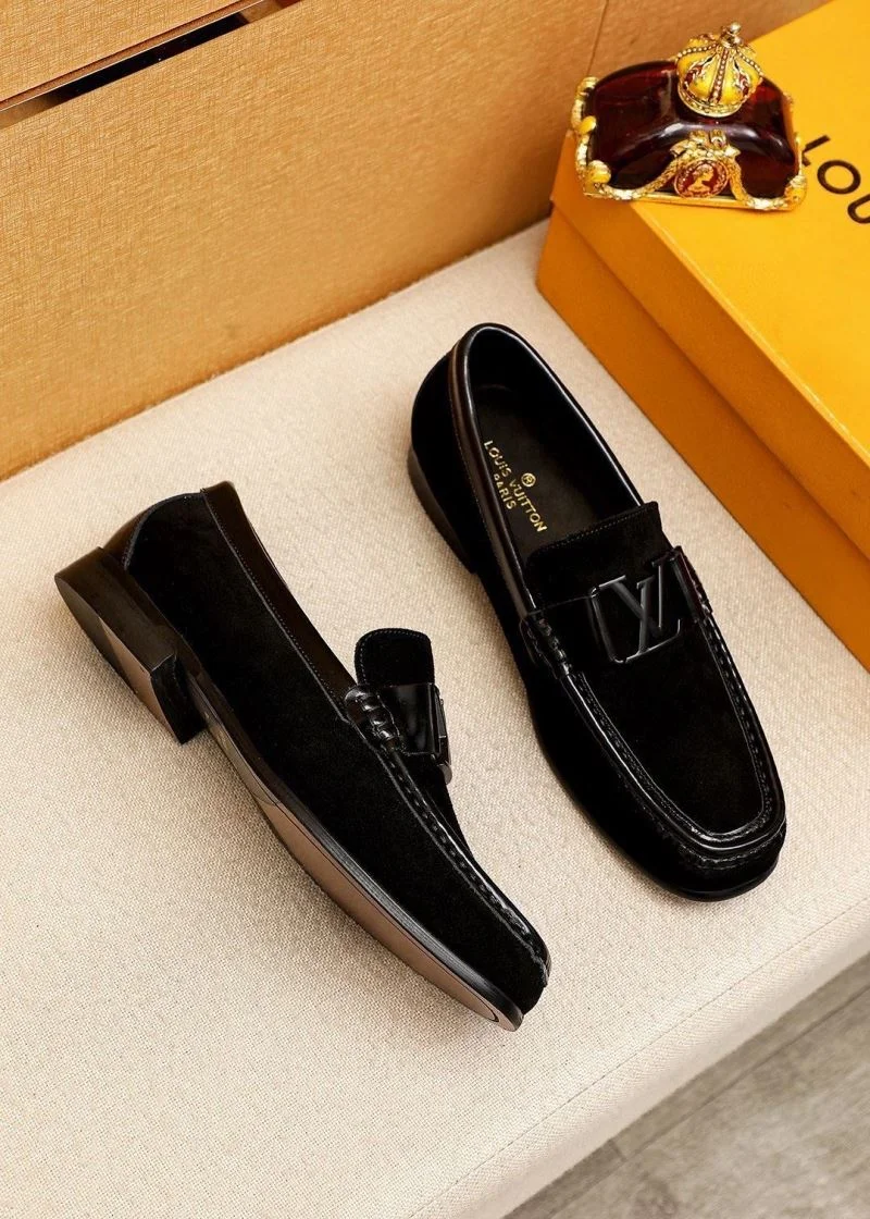Louis Vuitton Business Shoes ModernLook 33126