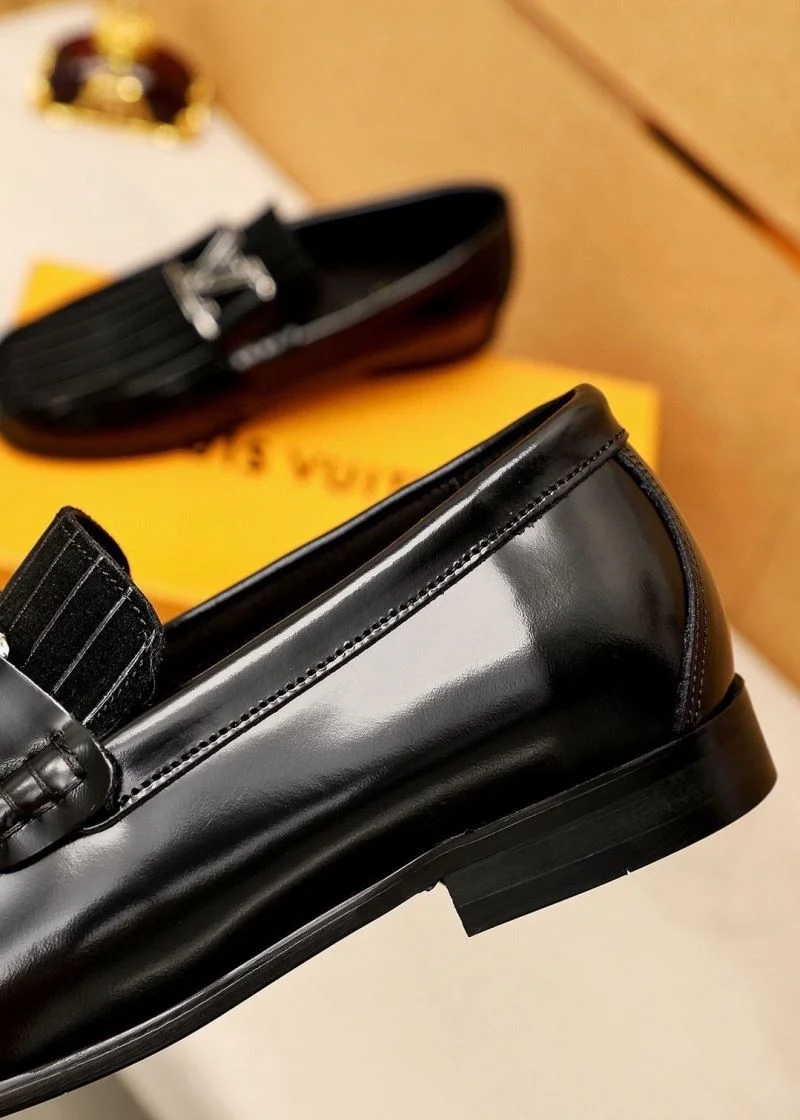 ModernLook Louis Vuitton Business Shoes 33140