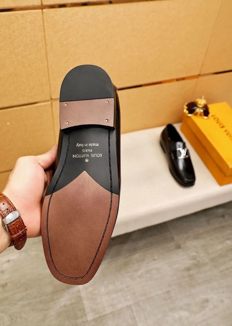 Louis Vuitton Business Shoes Sporty 33134