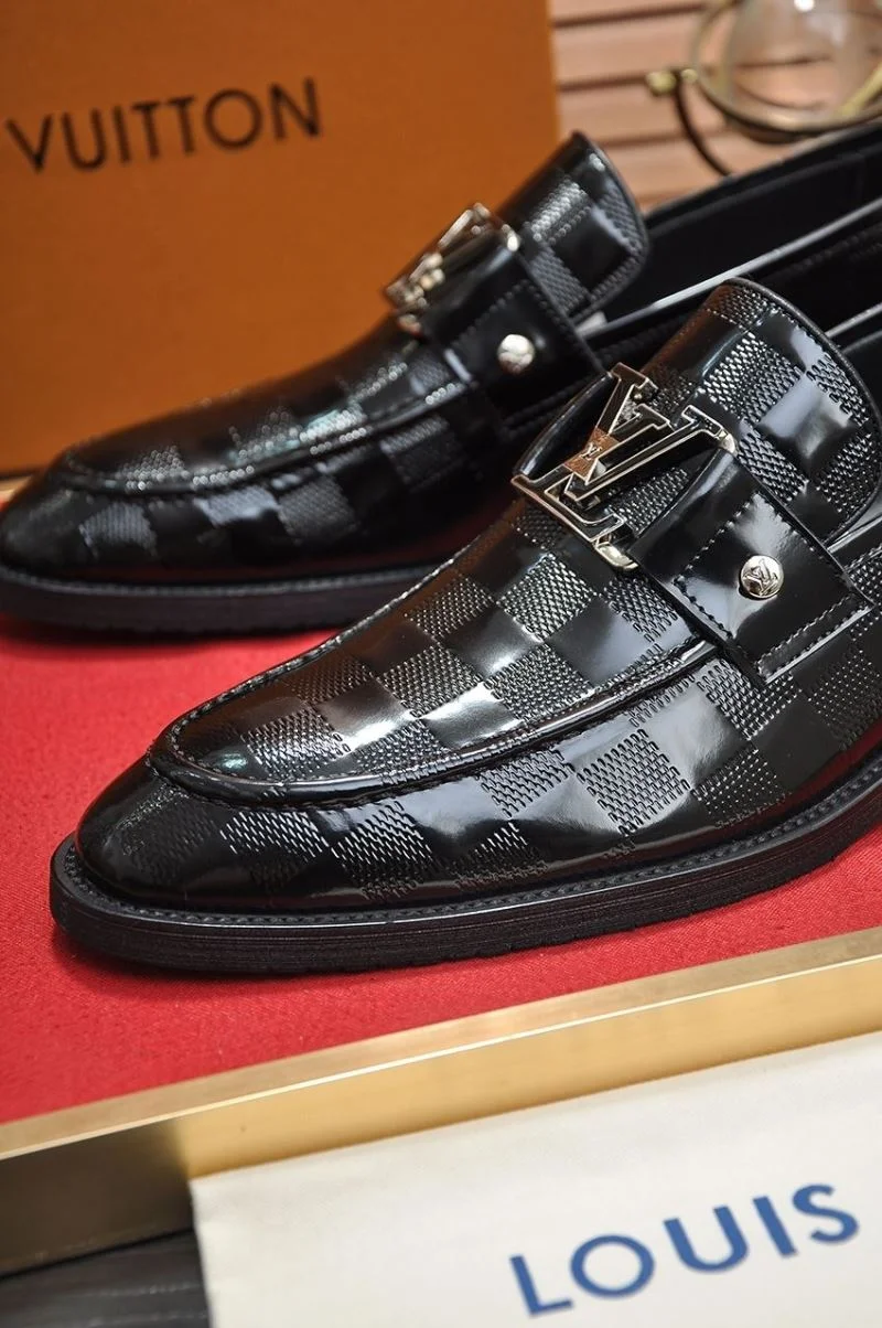 Louis Vuitton Business Shoes Functional 33131