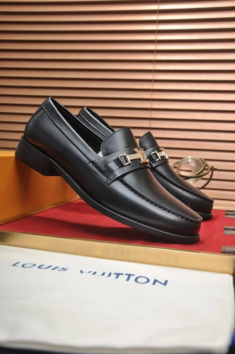 Louis Vuitton Business Shoes Sustainable 33122