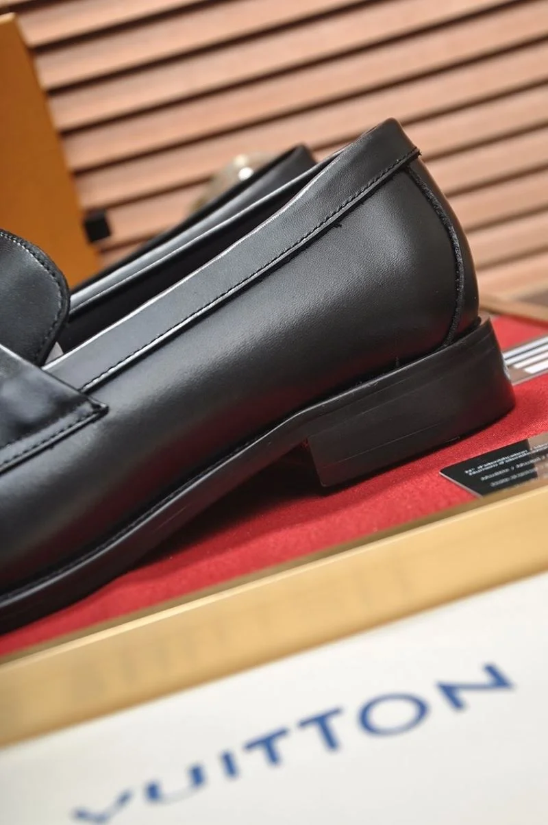Louis Vuitton Business Shoes Sustainable 33122