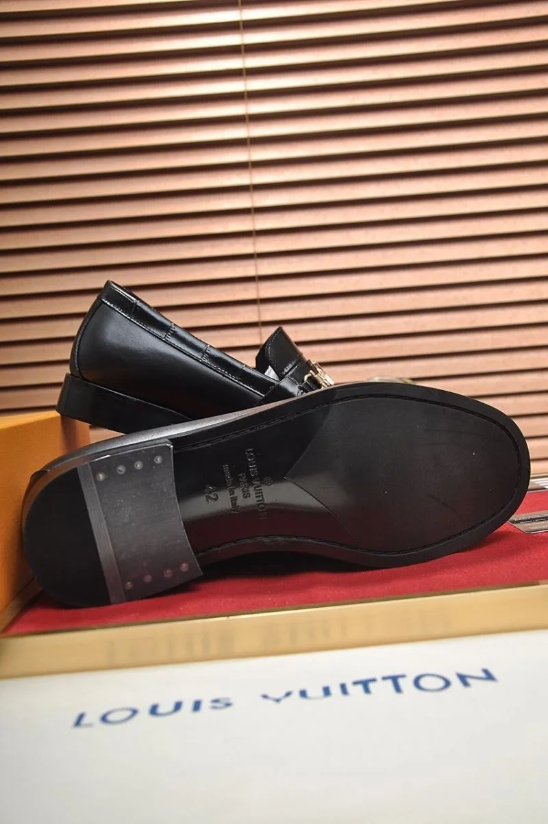 TechFriendly Louis Vuitton Business Shoes 33120