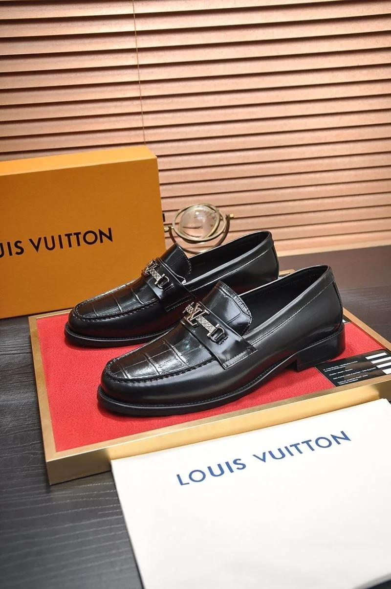 Louis Vuitton Business Shoes Elegant 33114