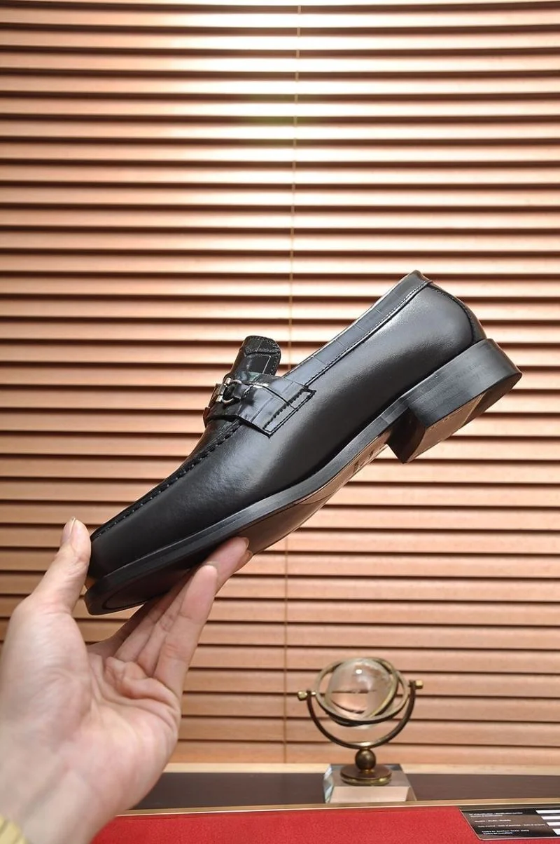 Sustainable Louis Vuitton Business Shoes 33112