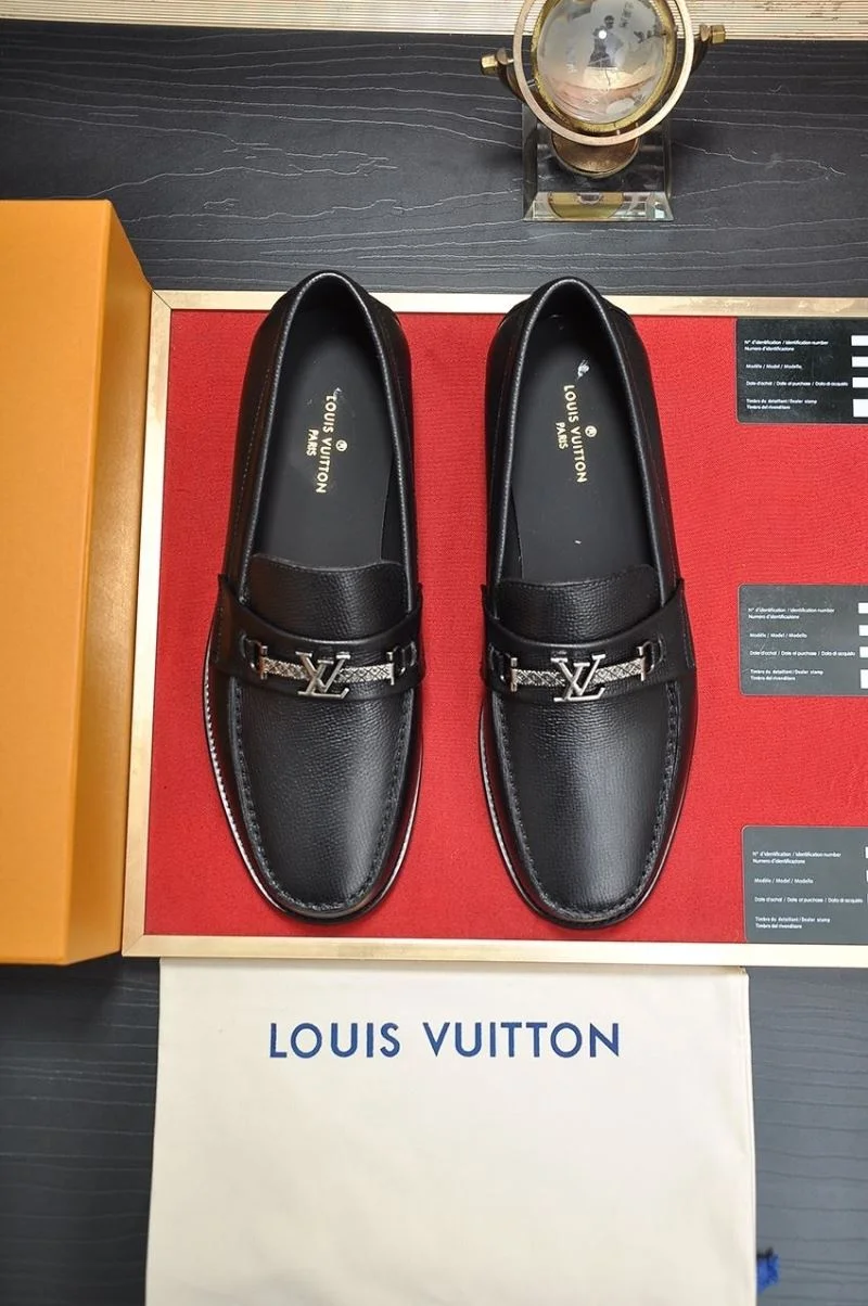 GoodFit Louis Vuitton Business Shoes 33110