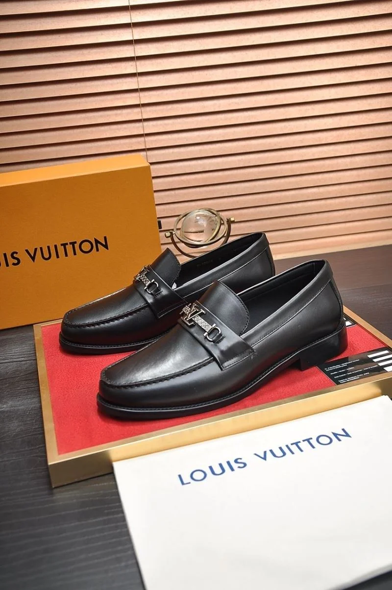 Louis Vuitton Business Shoes Versatile 33111