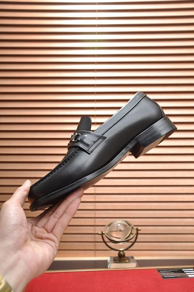 Louis Vuitton Business Shoes Versatile 33111
