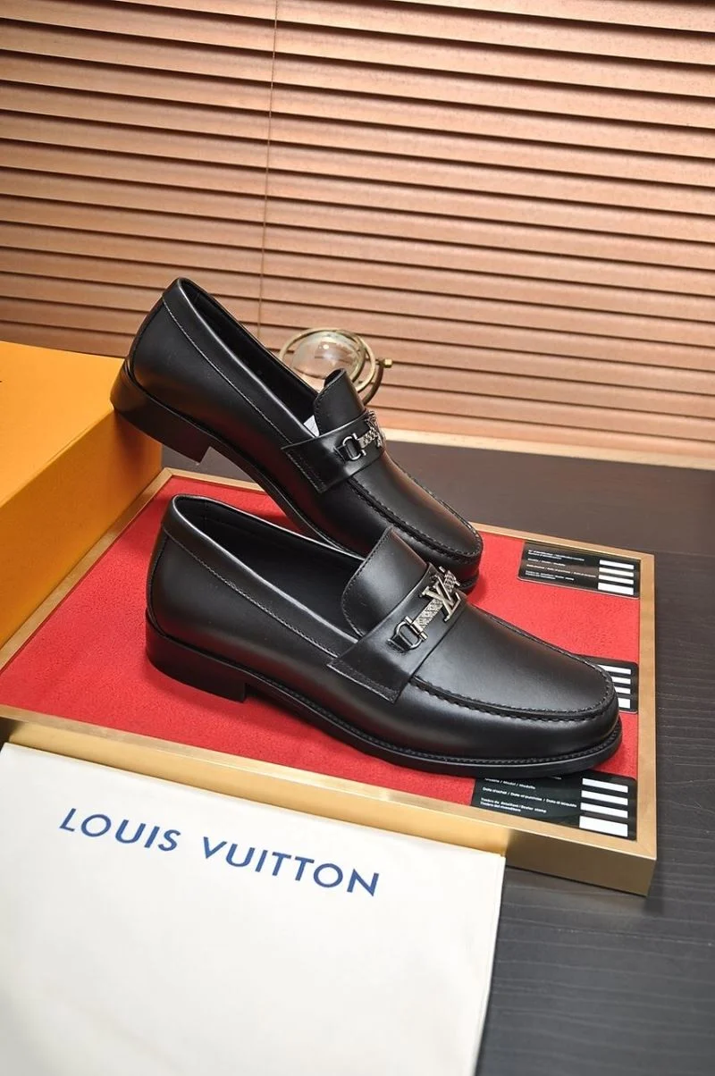 Louis Vuitton Business Shoes Versatile 33111