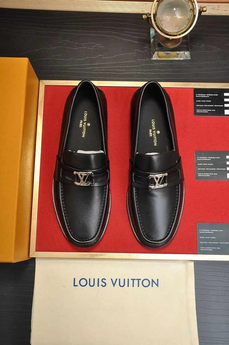 Resilient Louis Vuitton Business Shoes 33086