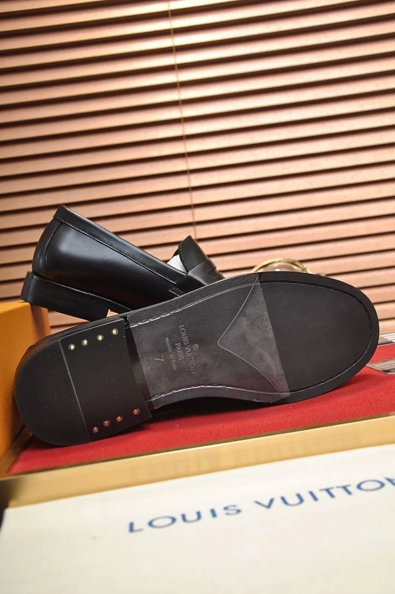 Louis Vuitton Business Shoes Unisex 33108
