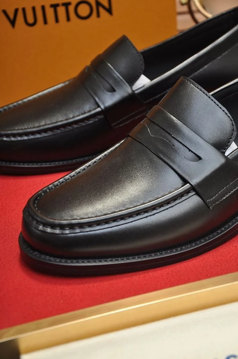 Louis Vuitton Business Shoes Unisex 33108