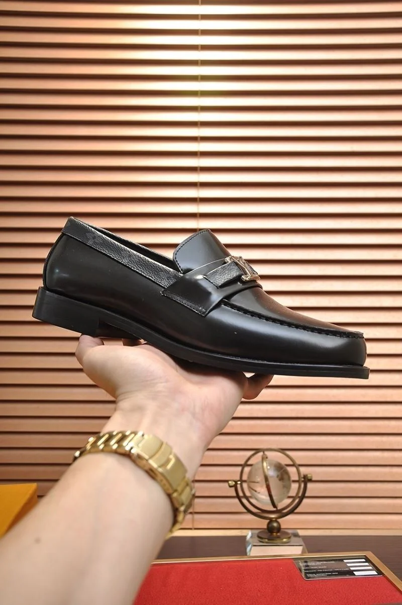 Sustainable Louis Vuitton Business Shoes 33101