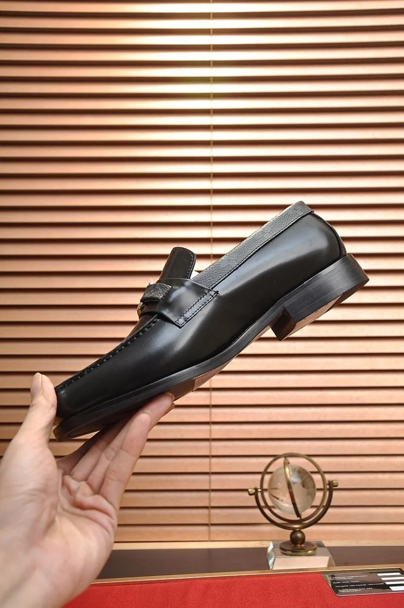 Sustainable Louis Vuitton Business Shoes 33101