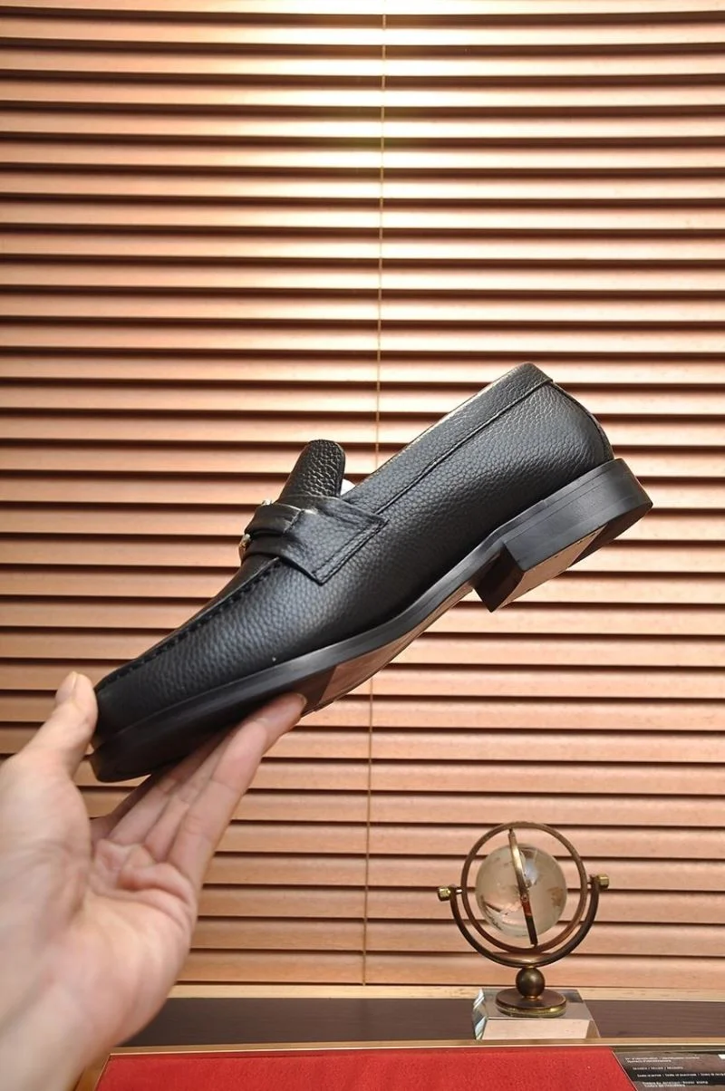 OdorResistant Louis Vuitton Business Shoes 33085